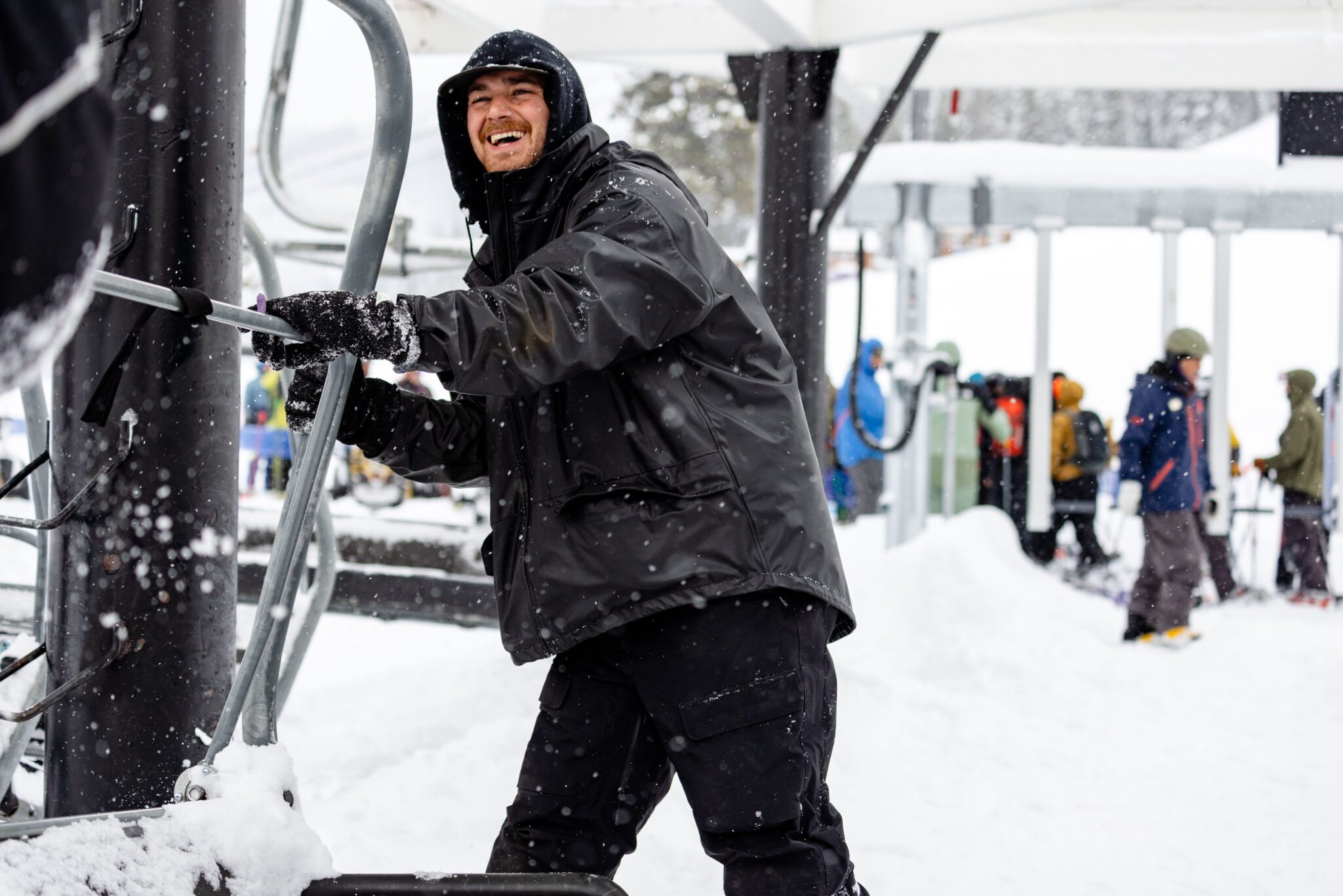 Lift operator clearing KT-22