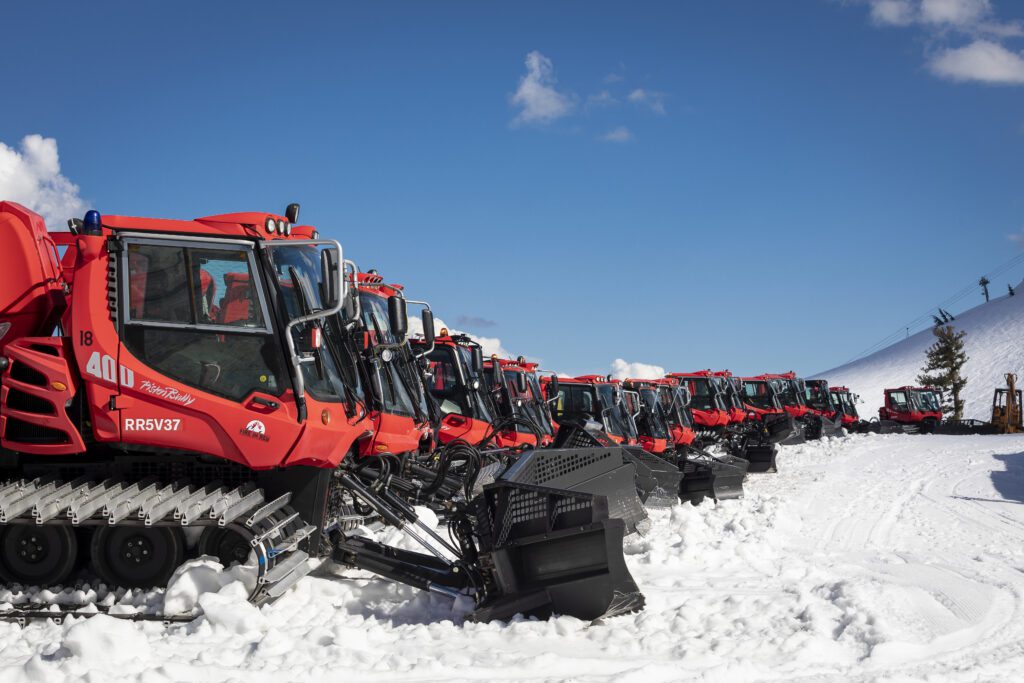 Snow cat fleet