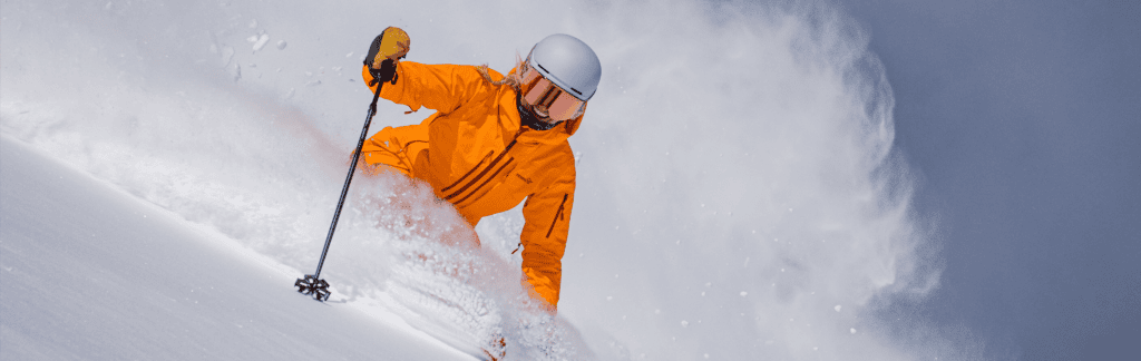 Amie Engerbretson powder carve